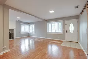 85 Kingman Ln, Hoffman Estates, IL 60169 - Photo 5