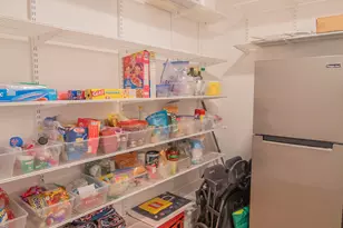 21 E Huron St, Chicago, IL 60611 - Photo 11
