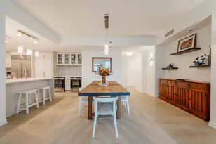 21 E Huron St, Chicago, IL 60611 - Photo 7