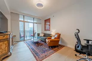 21 E Huron St, Chicago, IL 60611 - Photo 23