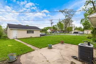 16353 Sawyer Ave, Markham, IL 60428 - Photo 23