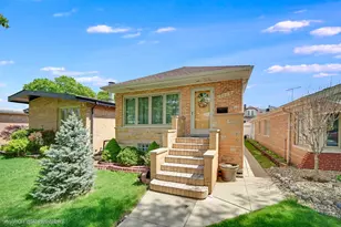 5609 S Monitor Ave, Chicago, IL 60638 - Photo 1