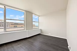 5757 N Sheridan Rd, Chicago, IL 60660 - Photo 11