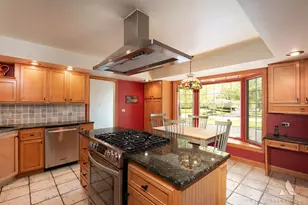 304 S Circle Dr, Palatine, IL 60067 - Photo 9