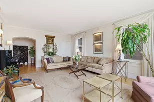 2912 N Commonwealth Ave, Chicago, IL 60657 - Photo 5
