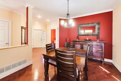 1039 Viewpoint Drive, Lake in the Hills, IL 60156 - Photo 11