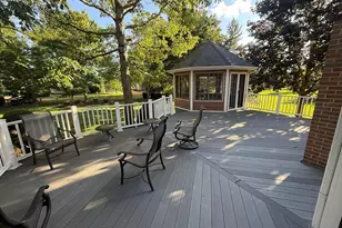 3621 Bunker Hill Dr, Algonquin, IL 60102 - Photo 5