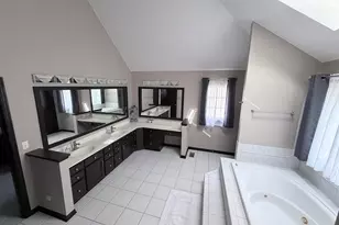 3621 Bunker Hill Dr, Algonquin, IL 60102 - Photo 19