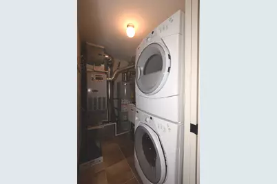 2848 N Sheffield Avenue #2N, Chicago, IL 60657 - Photo 13