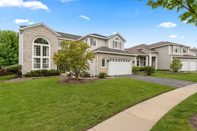 5370 Chancery Way, Lake in the Hills, IL 60156 - Photo 3