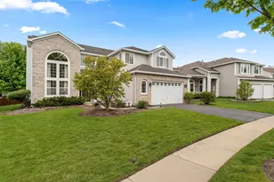 5370 Chancery Way, Lake in the Hills, IL 60156 - Photo 3