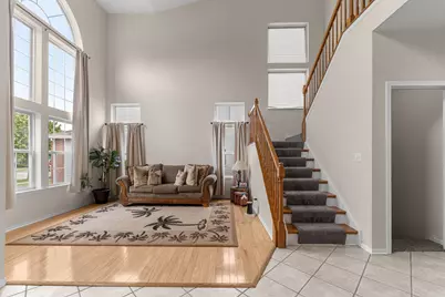 5370 Chancery Way, Lake in the Hills, IL 60156 - Photo 9