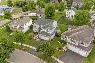 5370 Chancery Way, Lake in the Hills, IL 60156 - Photo 5