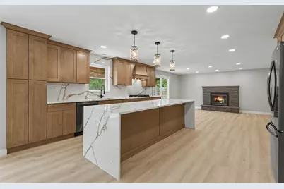 1504 Pfingsten Road, Glenview, IL 60025 - Photo 3