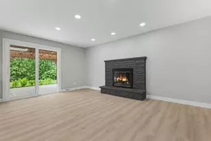 1504 Pfingsten Rd, Glenview, IL 60025 - Photo 9