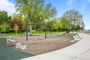 632 Sheridan Square, Evanston, IL 60202 - Photo 17