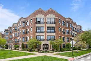 632 Sheridan Square, Evanston, IL 60202 - Photo 1