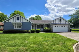 509 Willow Pl, Salem, IL 62881 - Photo 1