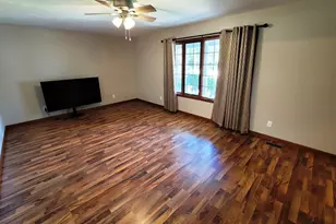 509 Willow Pl, Salem, IL 62881 - Photo 13