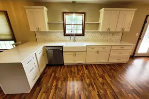 509 Willow Pl, Salem, IL 62881 - Photo 7