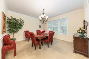 2701 W Walnut Ct, Woodridge, IL 60517 - Photo 9