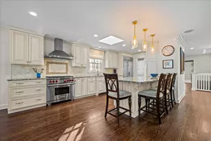 2018 Beechwood Ave, Wilmette, IL 60091 - Photo 5