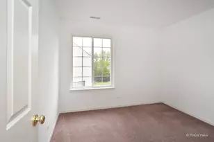 4 Crimson Ct, Lake in the Hills, IL 60156 - Photo 15