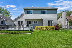 1471 Knotty Pine Dr, Elgin, IL 60123 - Photo 23