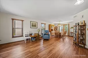 1471 Knotty Pine Dr, Elgin, IL 60123 - Photo 9