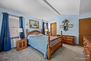 1471 Knotty Pine Dr, Elgin, IL 60123 - Photo 15