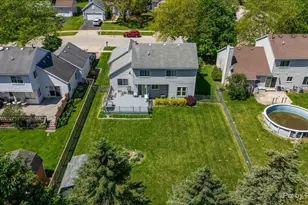1471 Knotty Pine Dr, Elgin, IL 60123 - Photo 29