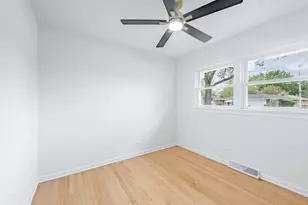 960 E 167th St, South Holland, IL 60473 - Photo 19