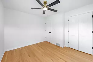 960 E 167th St, South Holland, IL 60473 - Photo 17