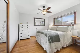 5923 Brookbank Rd, Downers Grove, IL 60516 - Photo 7