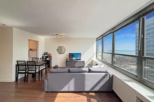 3550 N Lake Shore Dr, Chicago, IL 60657 - Photo 5