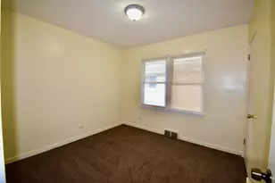 1645 Jackson St, North Chicago, IL 60064 - Photo 9