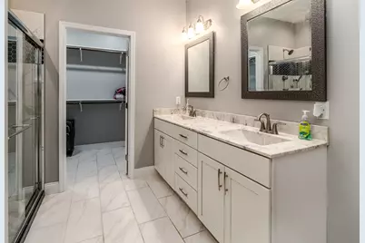 1503 Champions Drive, Marion, IL 62959 - Photo 13