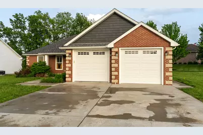 1503 Champions Drive, Marion, IL 62959 - Photo 3