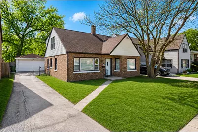 8742 S Washtenaw Avenue, Evergreen Park, IL 60805 - Photo 3
