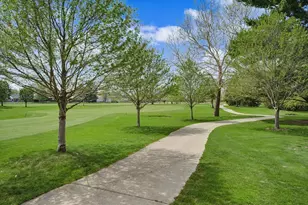 22 Fields E, Champaign, IL 61822 - Photo 21