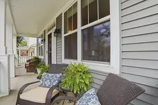 2240 Trailside Ln, Wauconda, IL 60084 - Photo 3