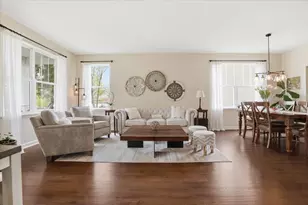 2240 Trailside Ln, Wauconda, IL 60084 - Photo 5
