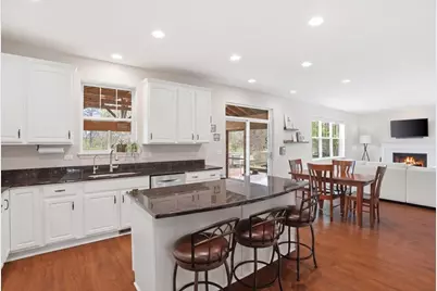 2240 Trailside Lane, Wauconda, IL 60084 - Photo 11