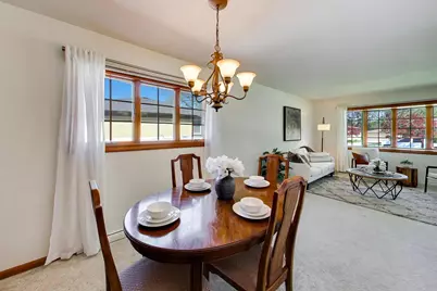 1719 Verde Drive, Mount Prospect, IL 60056 - Photo 5