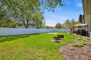 3895 Clipper Dr, Hanover Park, IL 60133 - Photo 21