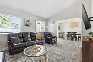 3895 Clipper Dr, Hanover Park, IL 60133 - Photo 5