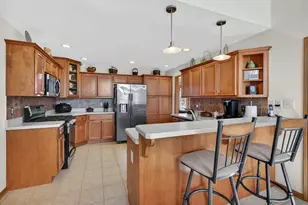 26525 S Lyndsay Dr, Channahon, IL 60410 - Photo 9