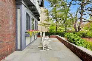 1218 Sheridan Rd, Evanston, IL 60202 - Photo 3