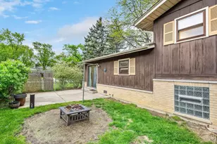 6955 Parkview Dr, Downers Grove, IL 60516 - Photo 21