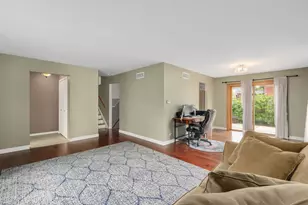 6955 Parkview Dr, Downers Grove, IL 60516 - Photo 5